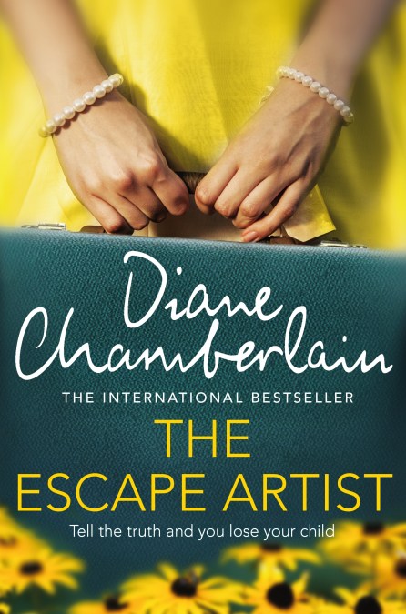 The Escape Artist: An unputdownable novel of small-town secrets